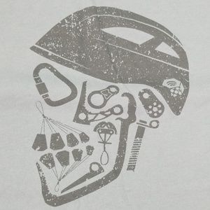 Mountain Hard Wear XXL TEE